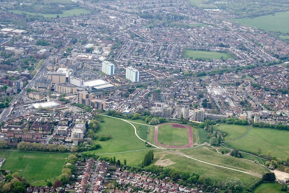 Minibus hire Feltham